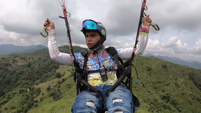 Jung und extrem: Der Paraglider