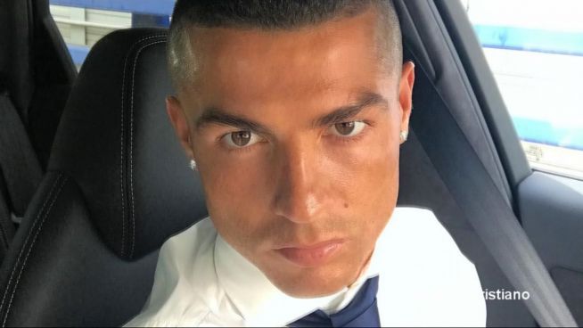 Abrasiert: Cristiano Ronaldo präsentiert Kahlschlag