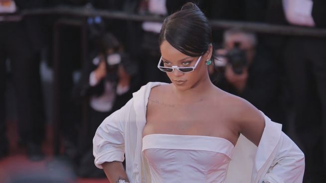 Bei Herzschmerz: Rihanna hilft ihren Fans
