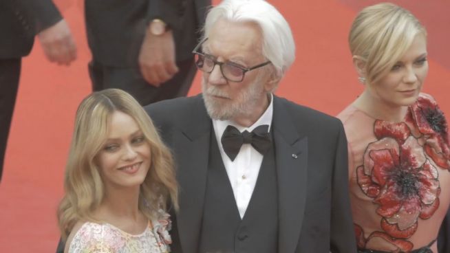 Cannes gestartet: Star-Auflauf auf dem roten Teppich