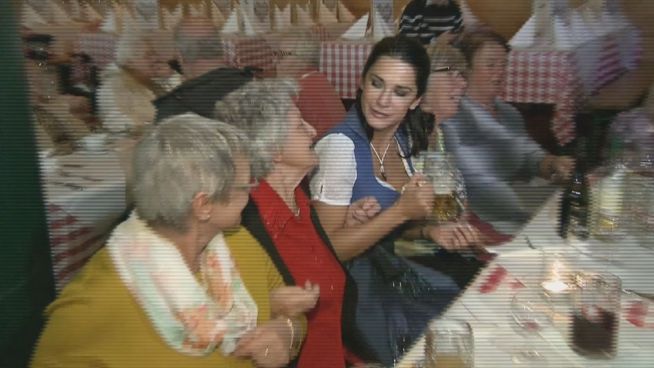 Mariella Ahrens: Oktoberfest für die Alten