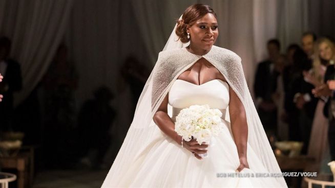 Tiefe Blicke: Serena Williams heiratet in mutigem Kleid